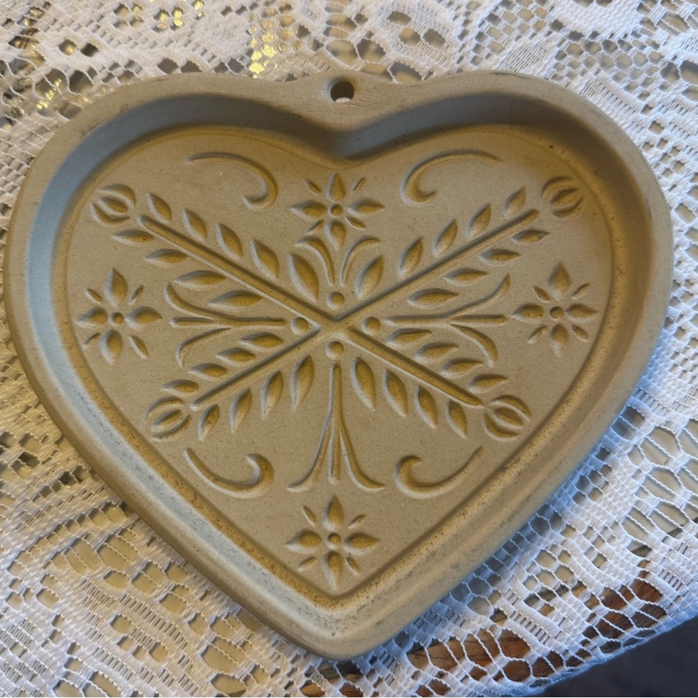 Pampered Chef Hospitality Heart Stoneware Ornament Set of 6 Vintage - Picture 7 of 9